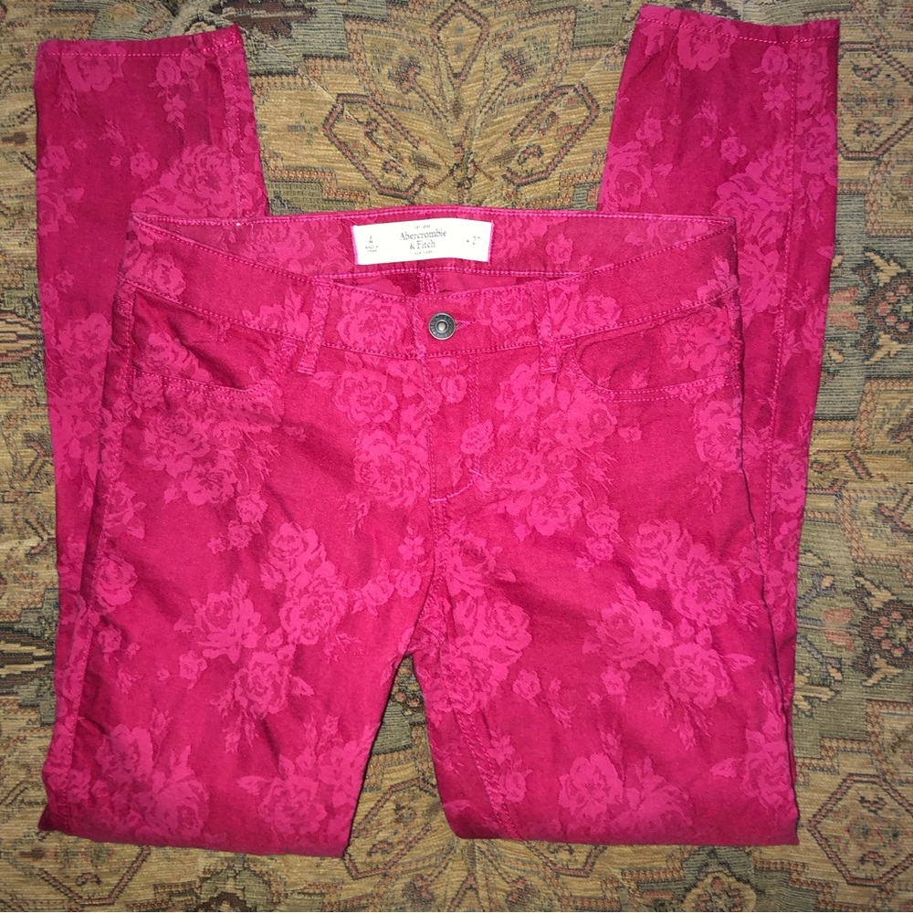 Abercrombie Magenta Pink Pants Size 4/27 *runs slightly small* Skinny Leg